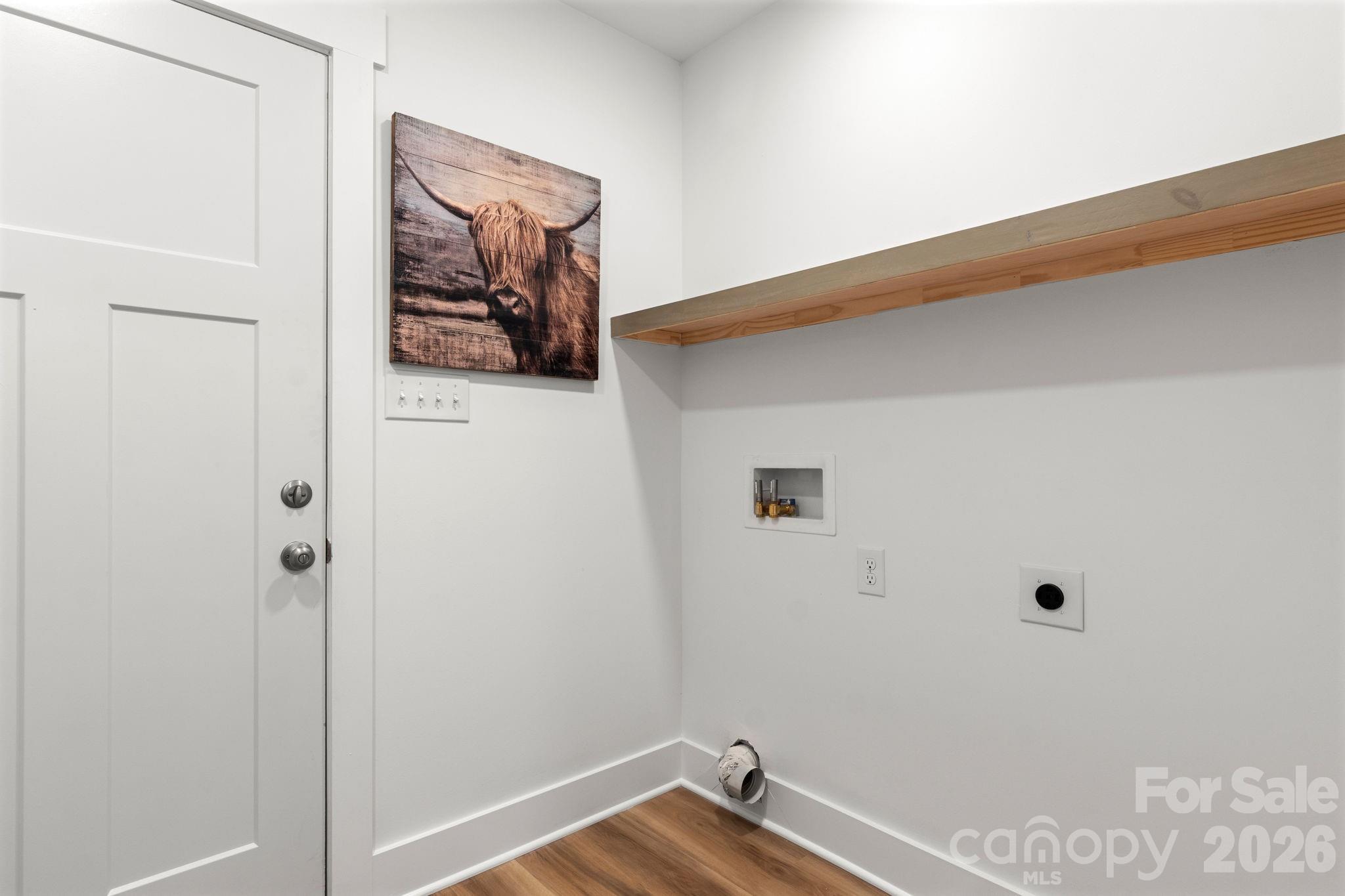 Laundry Room - 157 McCorkle Street, York