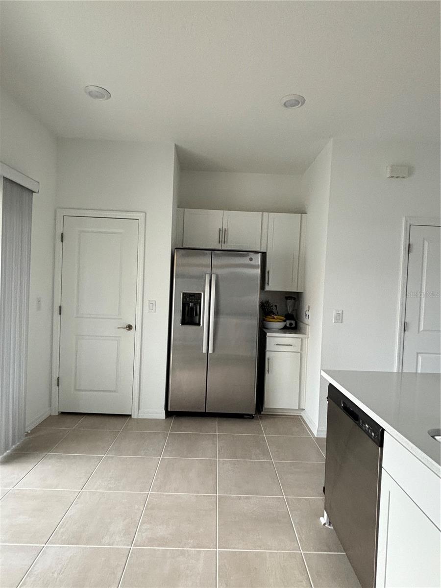 Townhouse at 8768 DAYBREAK ST, SARASOTA, photo 9 of 29
