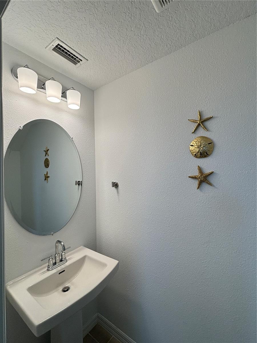 Townhouse at 8768 DAYBREAK ST, SARASOTA, photo 10 of 29