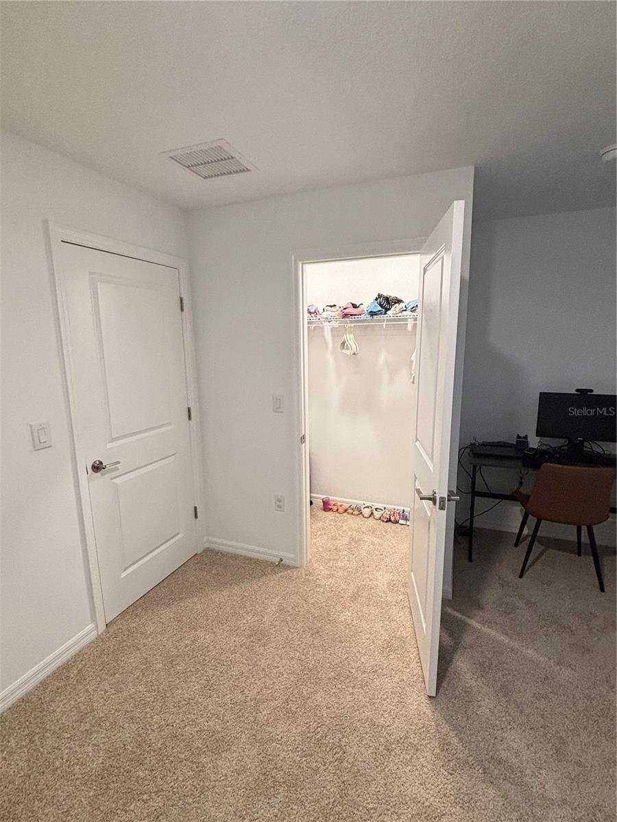 Townhouse at 8768 DAYBREAK ST, SARASOTA, photo 20 of 29