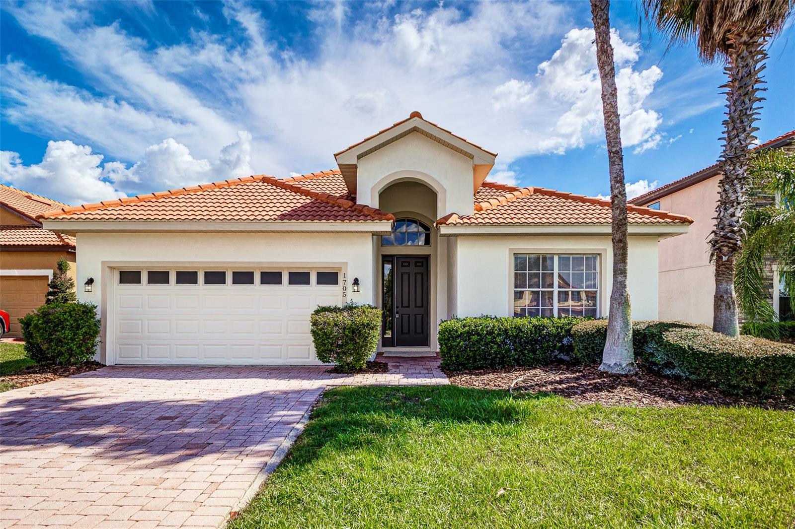 1705 ALTAVISTA CIR