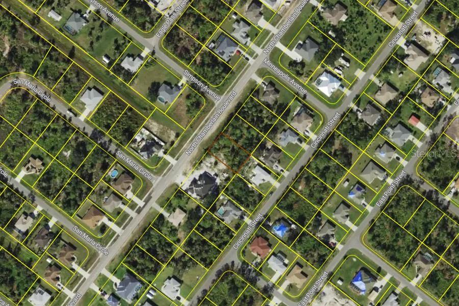 N CHAMBERLAIN BLVD
