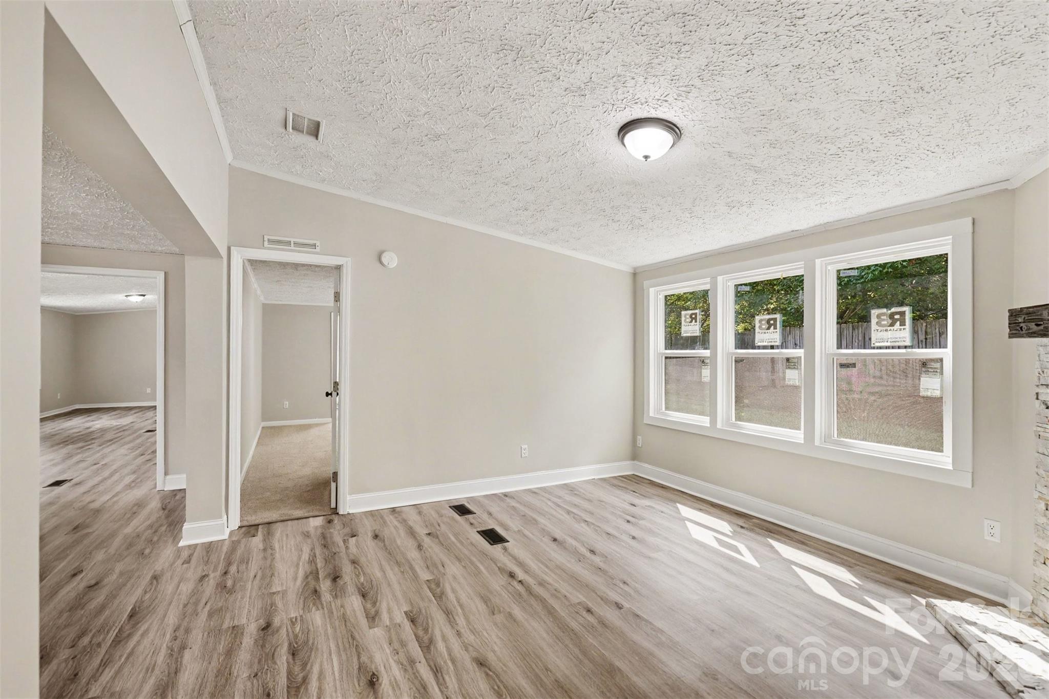 Single Family Residence at 5174 Grand Canyon Road NW, Concord, photo 8 of 34