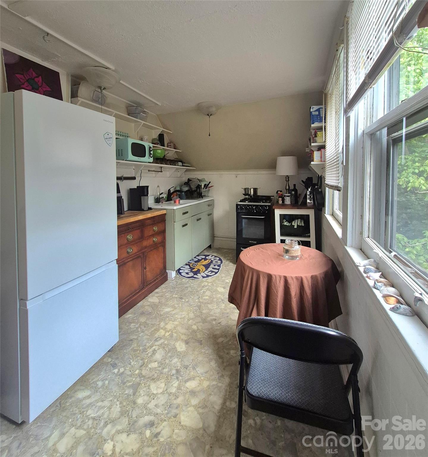 KIT - Apt 3 - 2026 - 41 Panola Street, Asheville