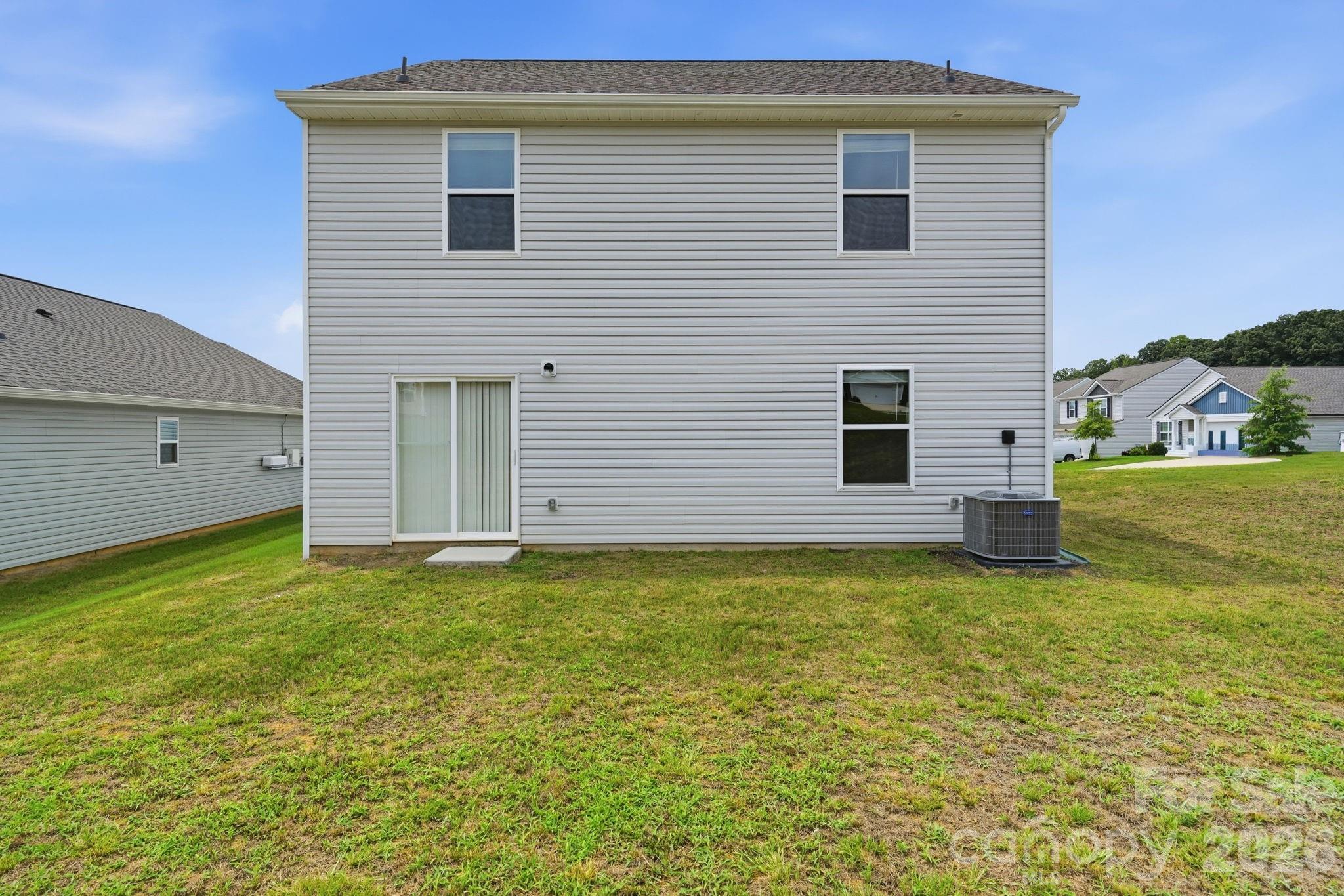 Single Family Residence at 3404 Clover Valley Drive, Gastonia, photo 37 of 42