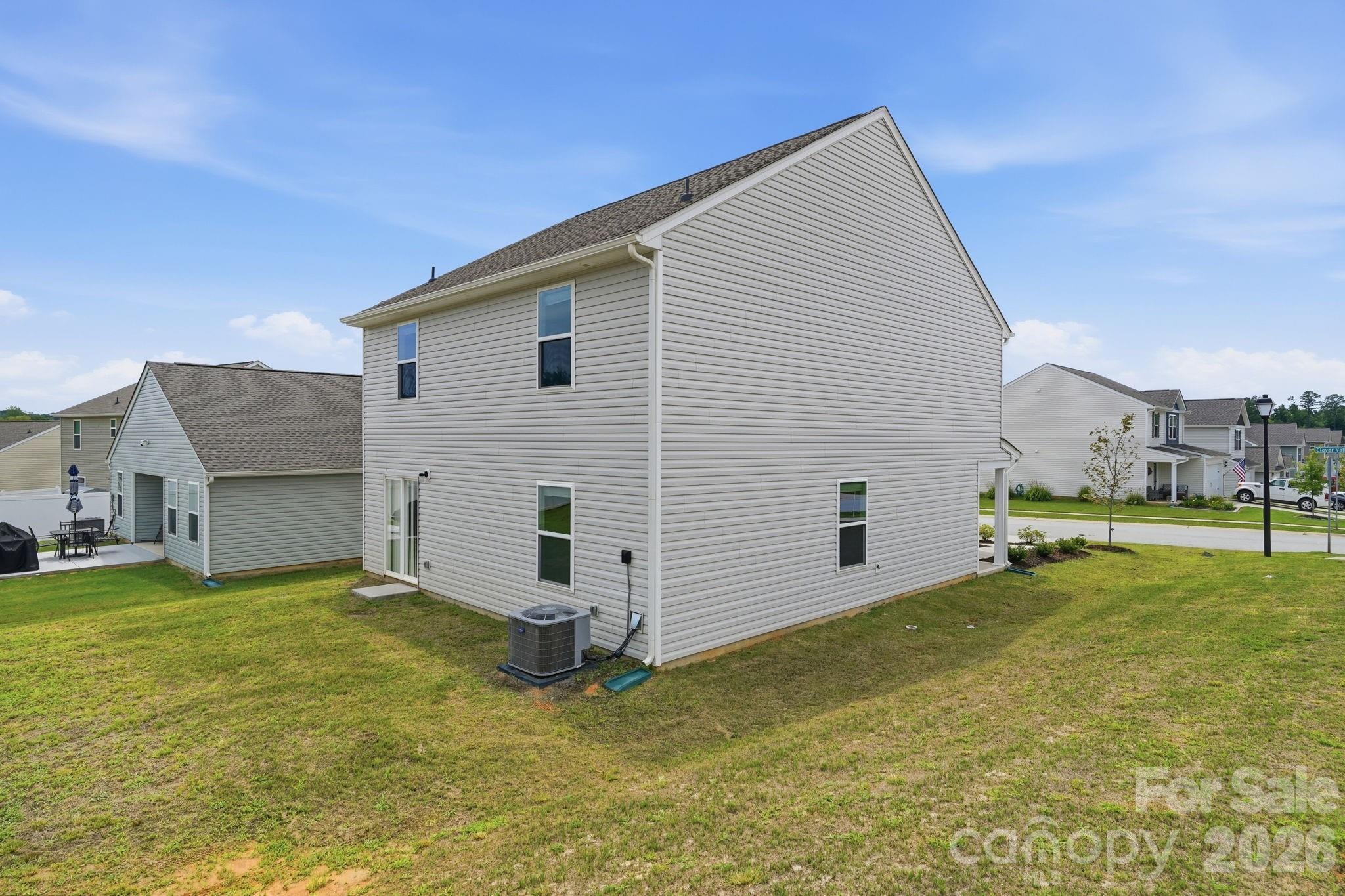Single Family Residence at 3404 Clover Valley Drive, Gastonia, photo 38 of 42