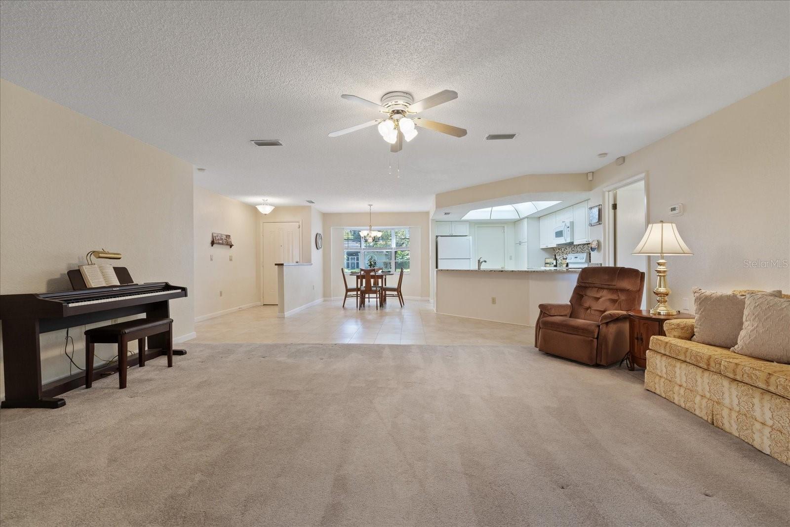 Single Family Residence at 7329 FAIRWOOD AVE, NEW PORT RICHEY, photo 4 of 47