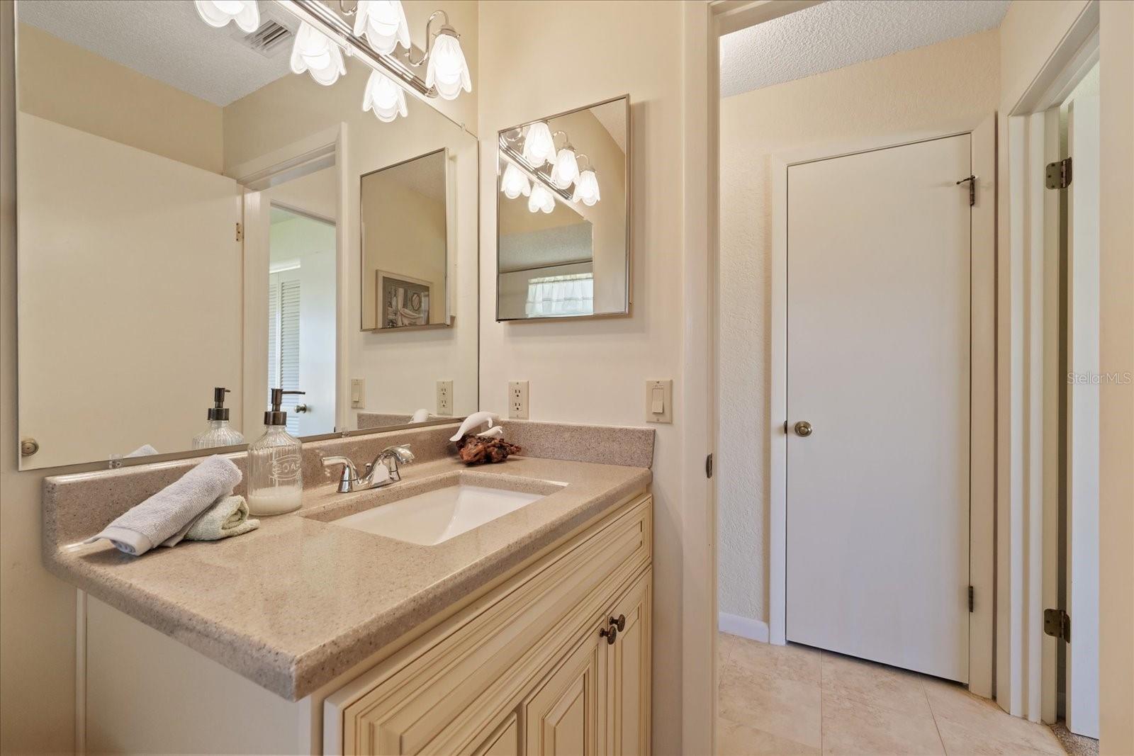 Single Family Residence at 7329 FAIRWOOD AVE, NEW PORT RICHEY, photo 13 of 47