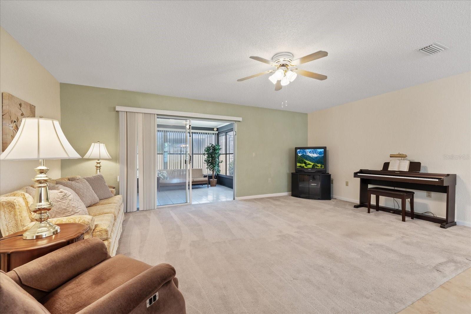 Single Family Residence at 7329 FAIRWOOD AVE, NEW PORT RICHEY, photo 28 of 47