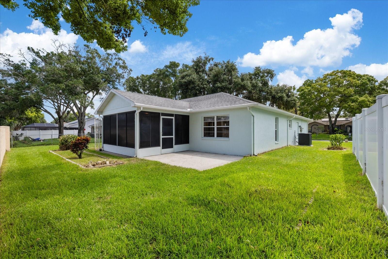 Single Family Residence at 7329 FAIRWOOD AVE, NEW PORT RICHEY, photo 44 of 47