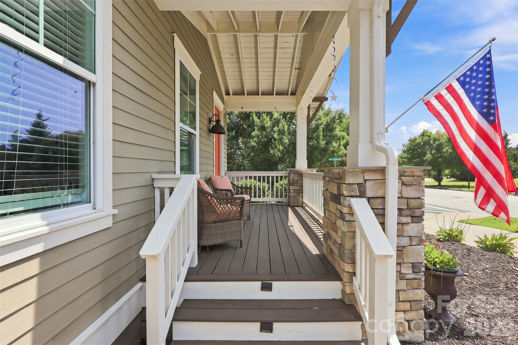 Single Family Residence at 309 Mariemont Way, Rock Hill, photo 4 of 48