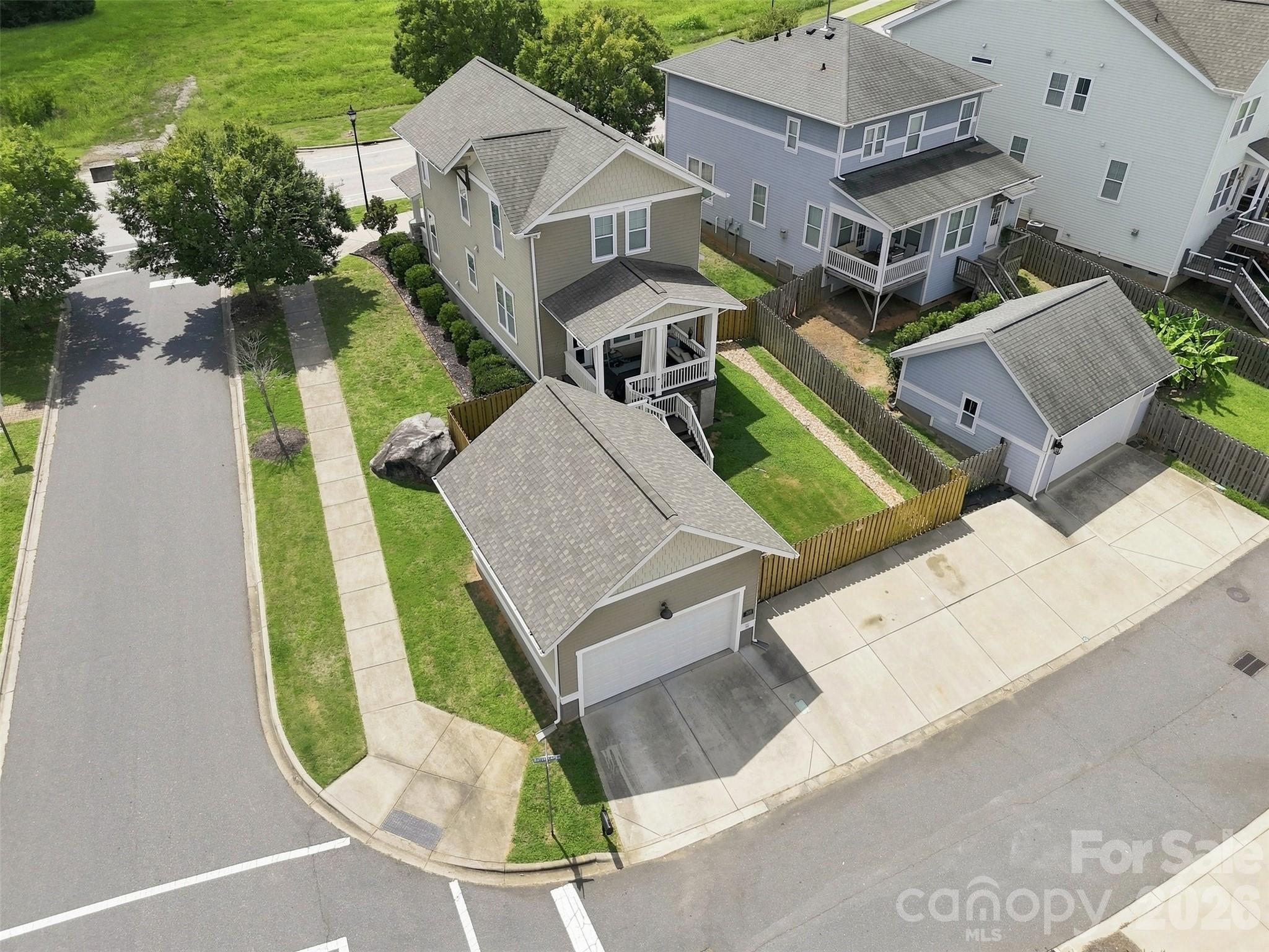 Single Family Residence at 309 Mariemont Way, Rock Hill, photo 33 of 48