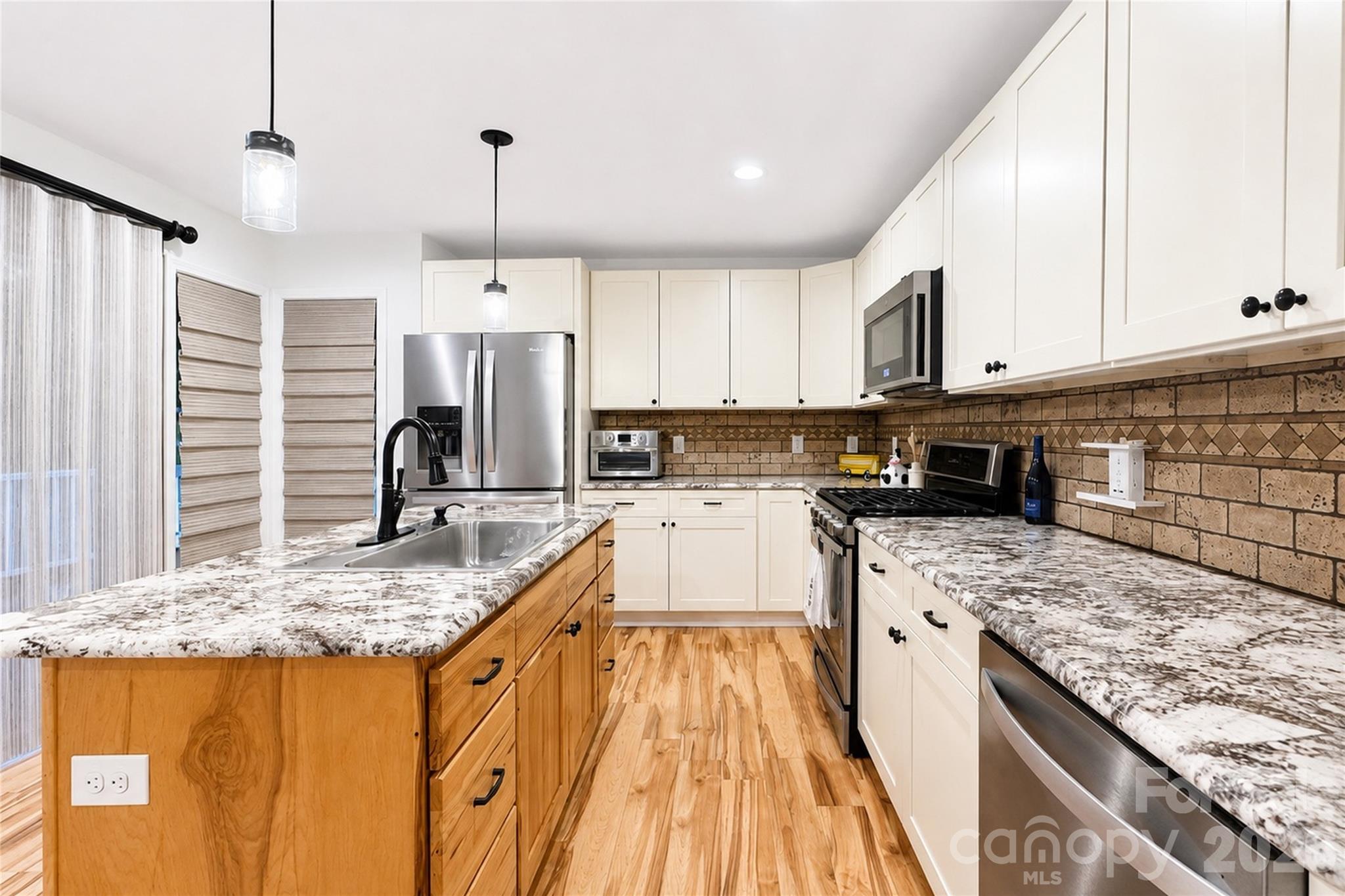 Single Family Residence at 6047 Chaucer Lane, Granite Falls, photo 12 of 48