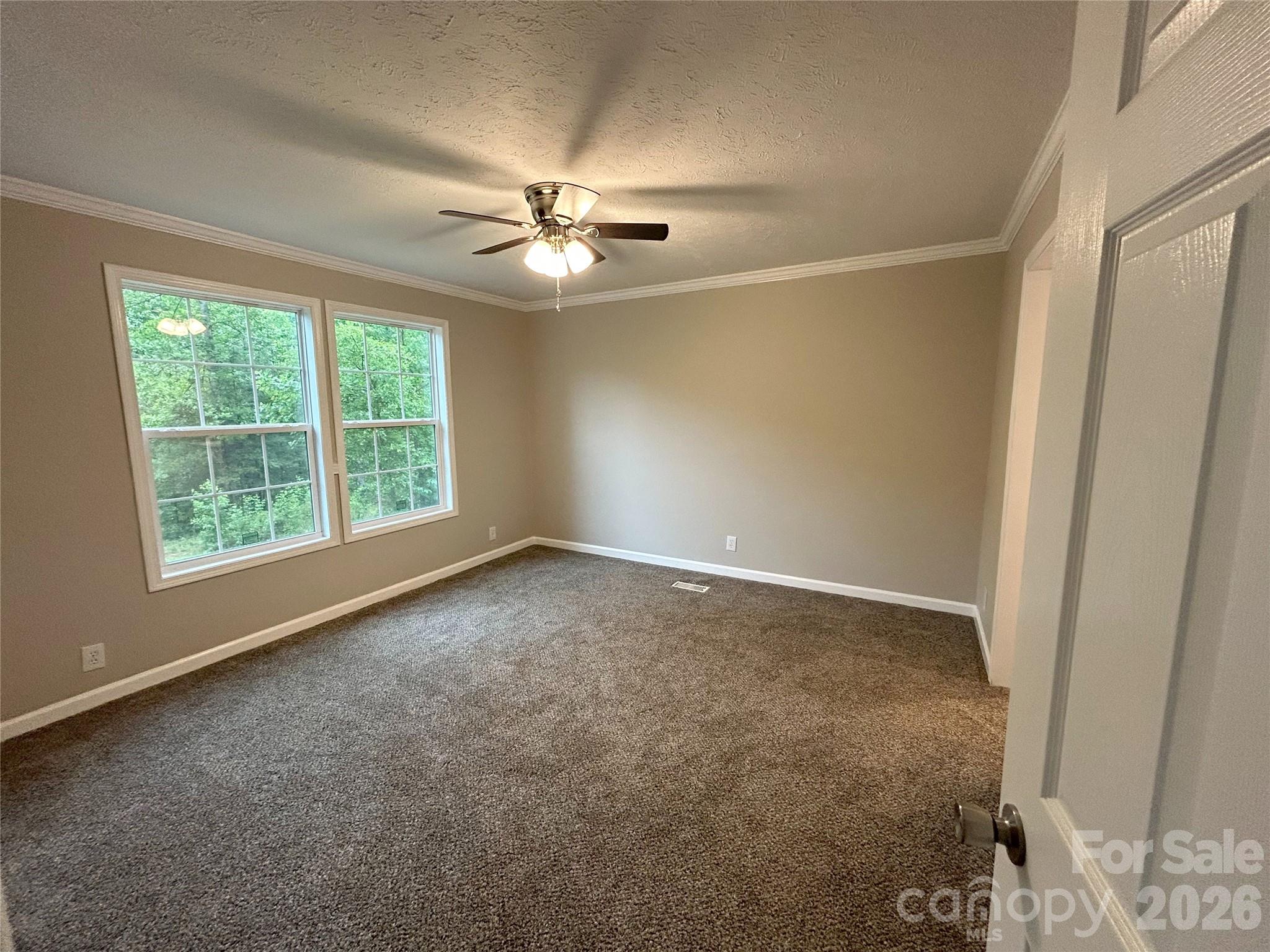 Single Family Residence at 3153 Bear Trail Drive, Lenoir, photo 13 of 18