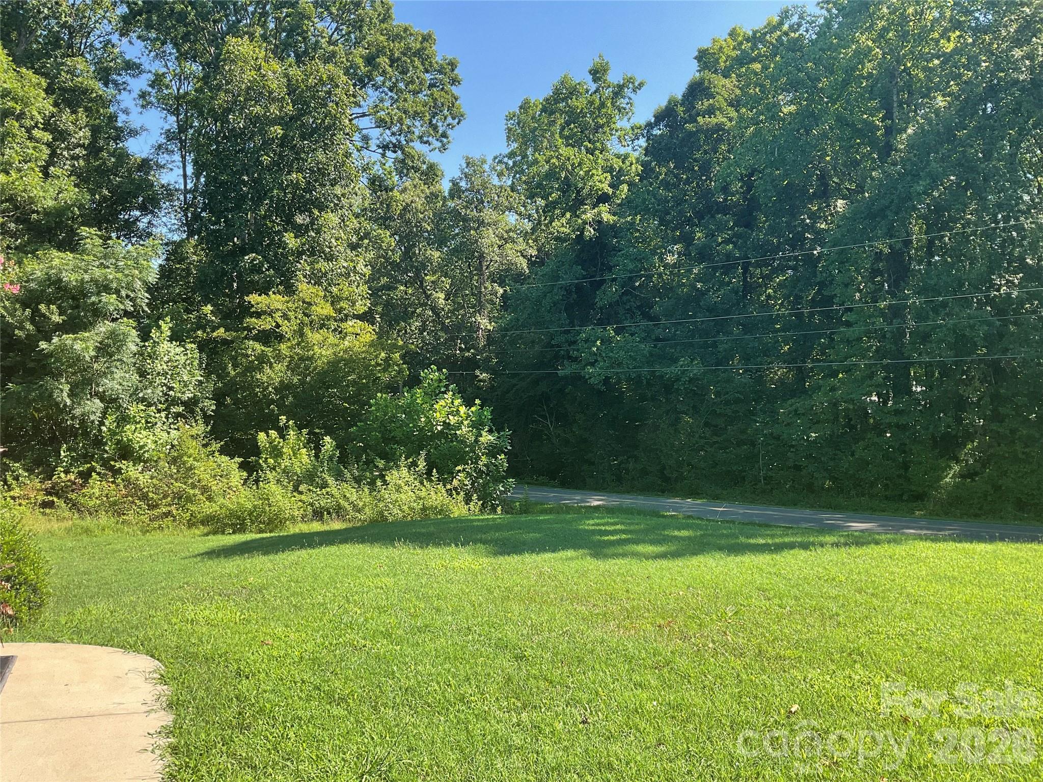 Single Family Residence at 135 Blossom Hill Road, Lincolnton, photo 4 of 33