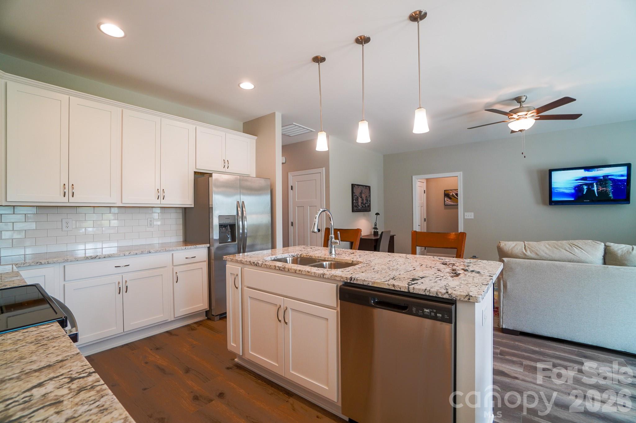 Townhouse at 112B Deer Brook Drive, Shelby, photo 11 of 29
