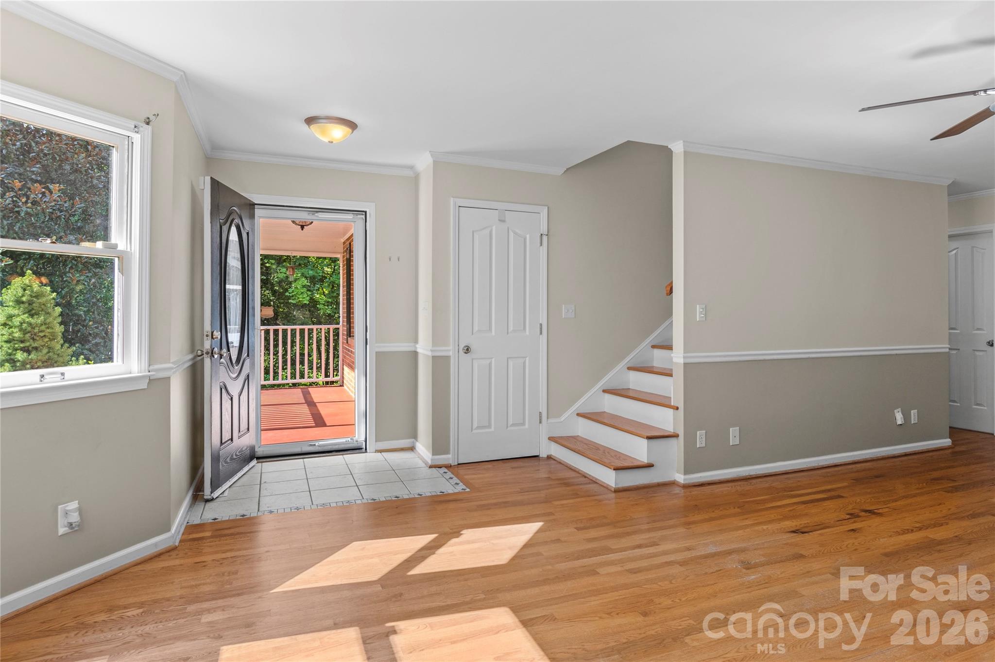 Single Family Residence at 6045 Stone Bluff Drive, Clemmons, photo 10 of 46