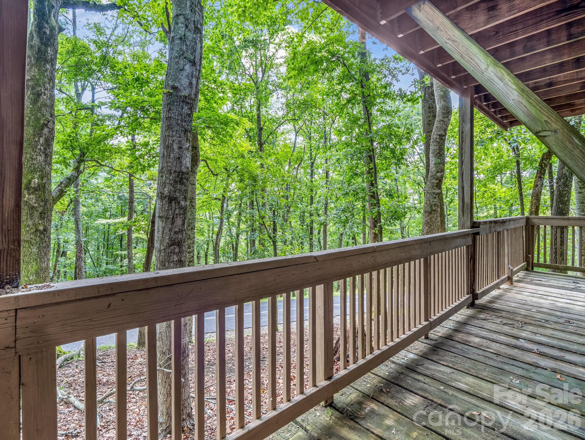 Lower level deck - 10 Chestnut Ridge Road, Mills River
