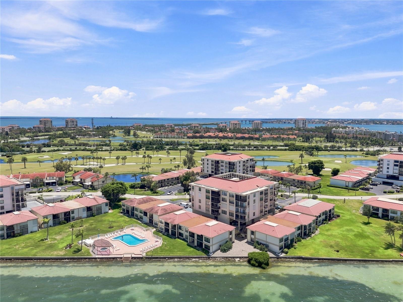 6177 SUN BLVD #109