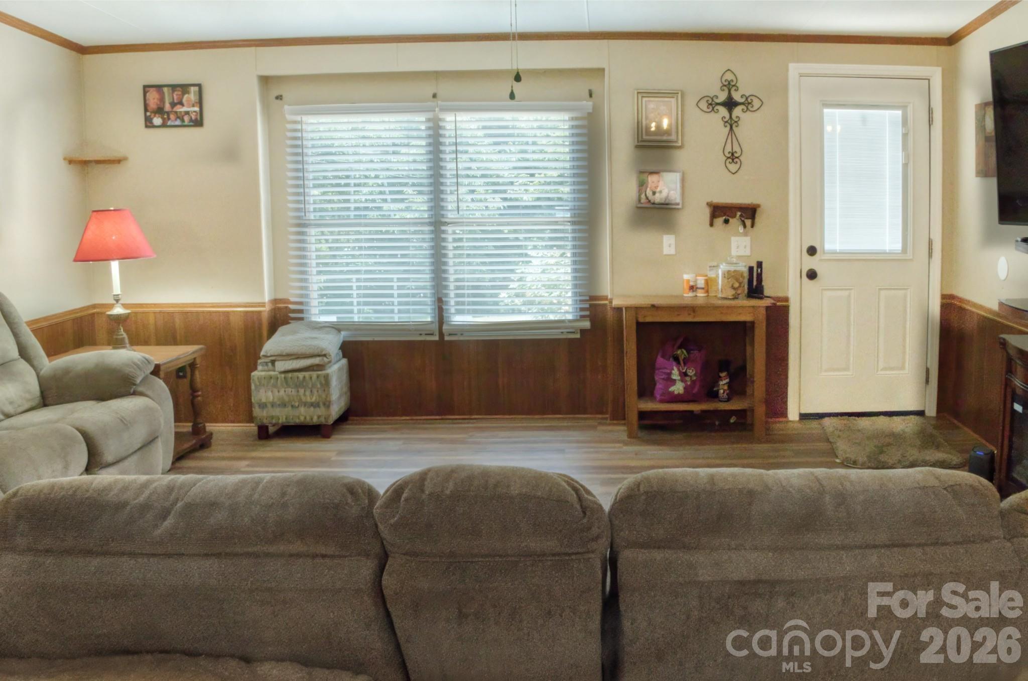 Single Family Residence at 725 Ed Hamrick Road, Shelby, photo 4 of 10