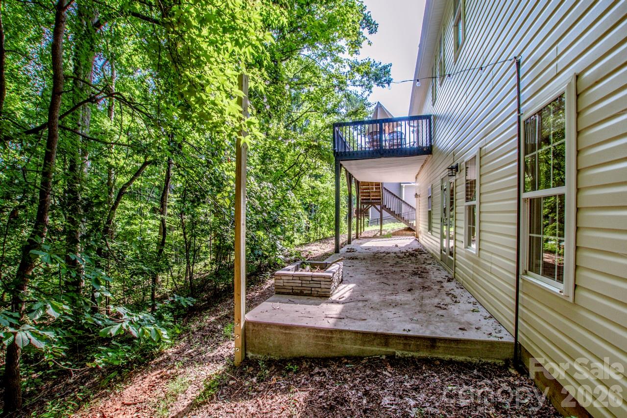 virtual furniture outside - 127 Wood Acre Drive, Mooresville