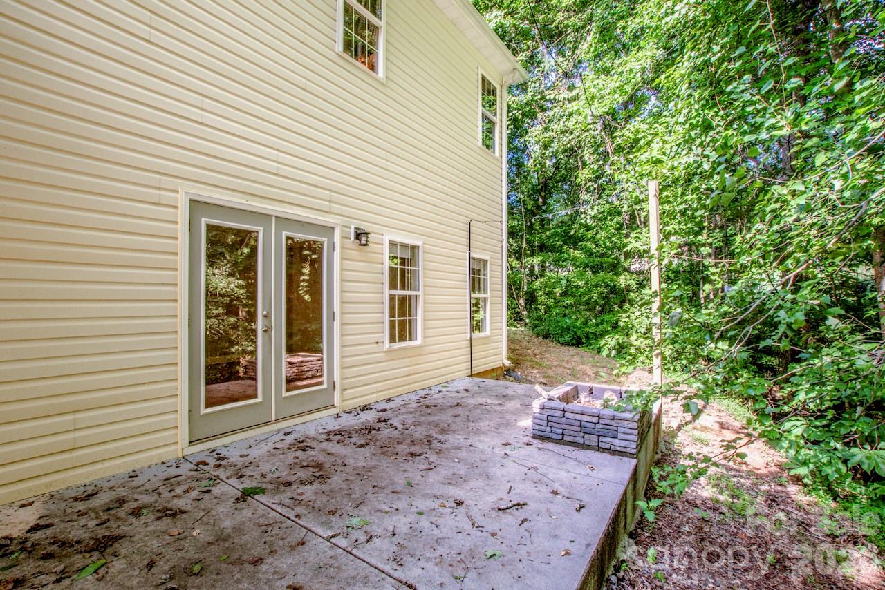 Single Family Residence at 127 Wood Acre Drive, Mooresville, photo 28 of 28