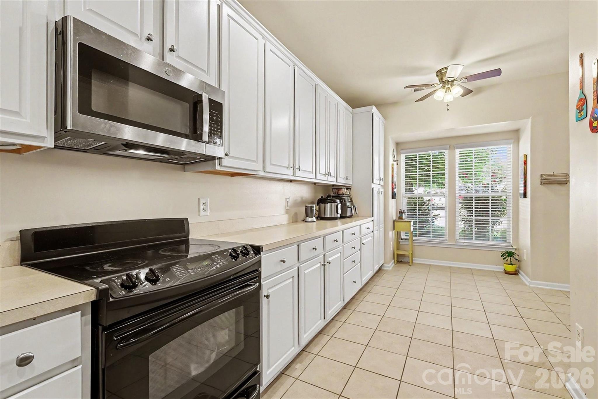 Townhouse at 9523 Shumacher Avenue NW, Concord, photo 5 of 31