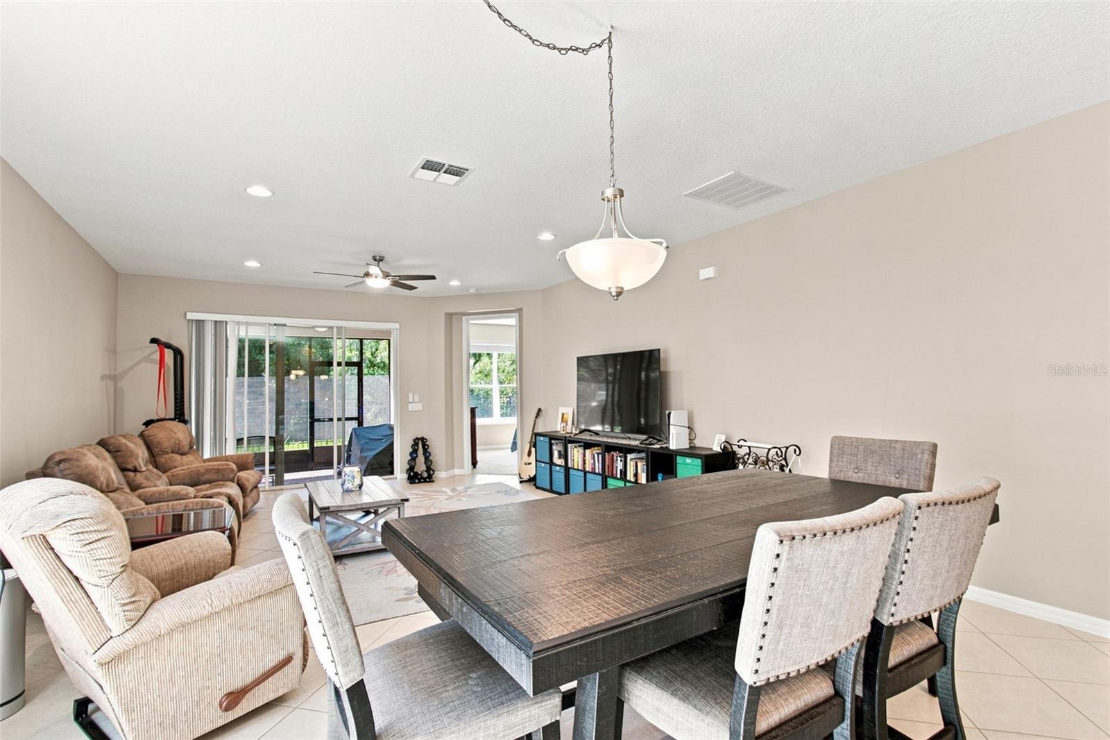 Single Family Residence at 1055 HARBOR RIDGE DR, KISSIMMEE, photo 8 of 55