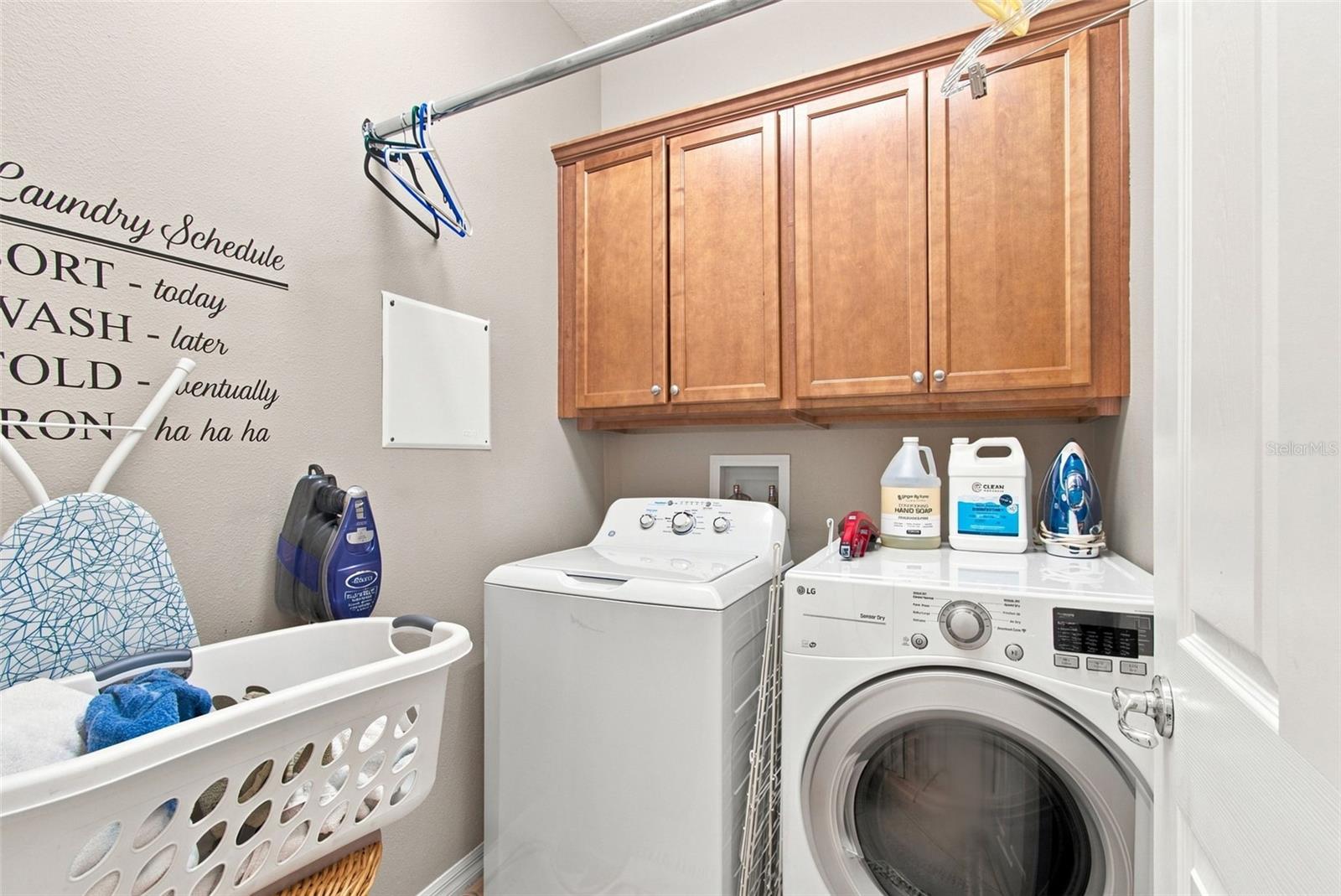 Laundry room - 1055 HARBOR RIDGE DR, KISSIMMEE