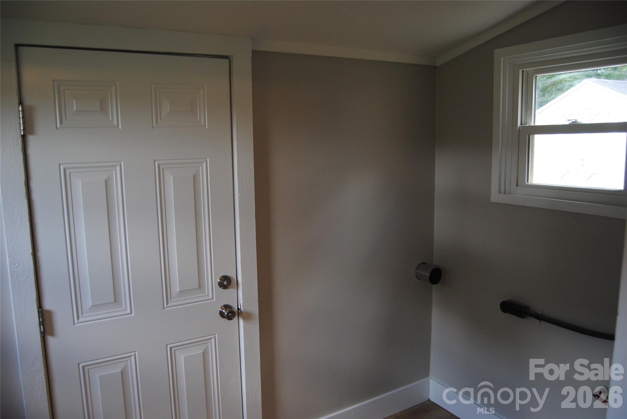 Single Family Residence at 1612 Oakridge Meadows Court, Rock Hill, photo 8 of 16