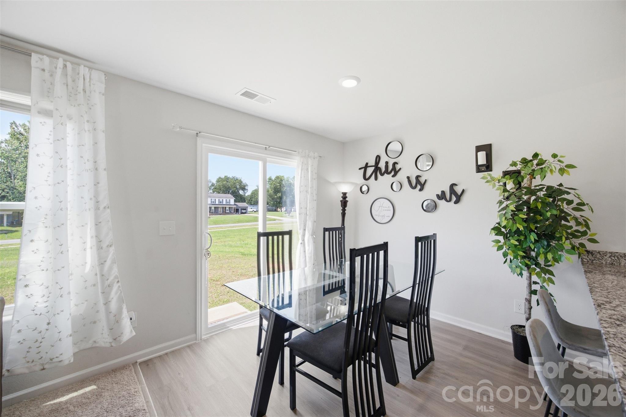 Single Family Residence at 305 Aniston Lane, Shelby, photo 8 of 28