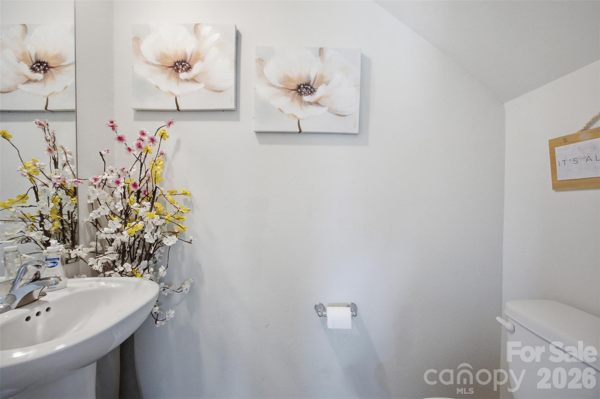 1/2 bathroom main - 305 Aniston Lane, Shelby