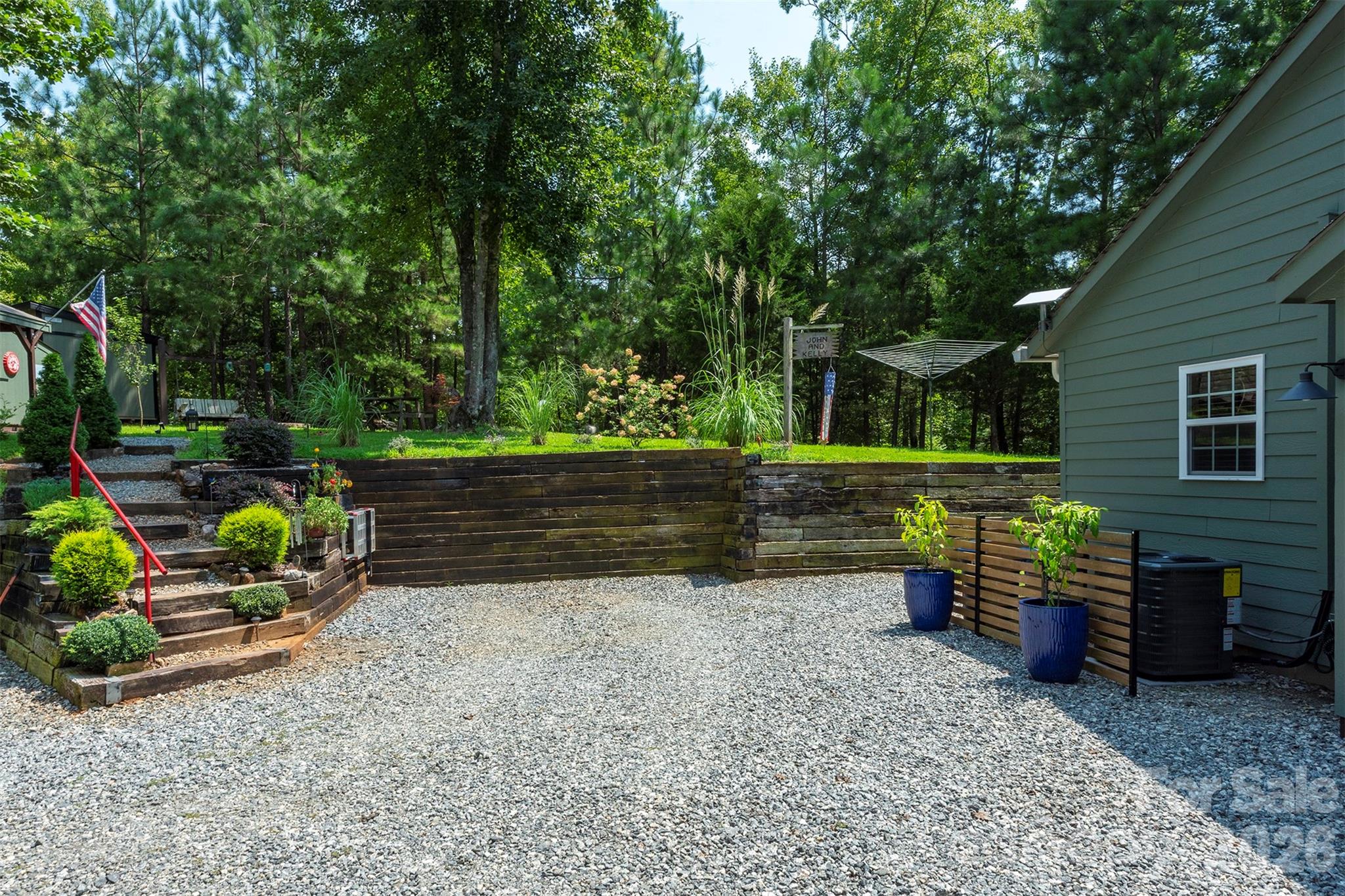 Side view of cabin beautiful park setting - 4895 Hudlow Road, Union Mills