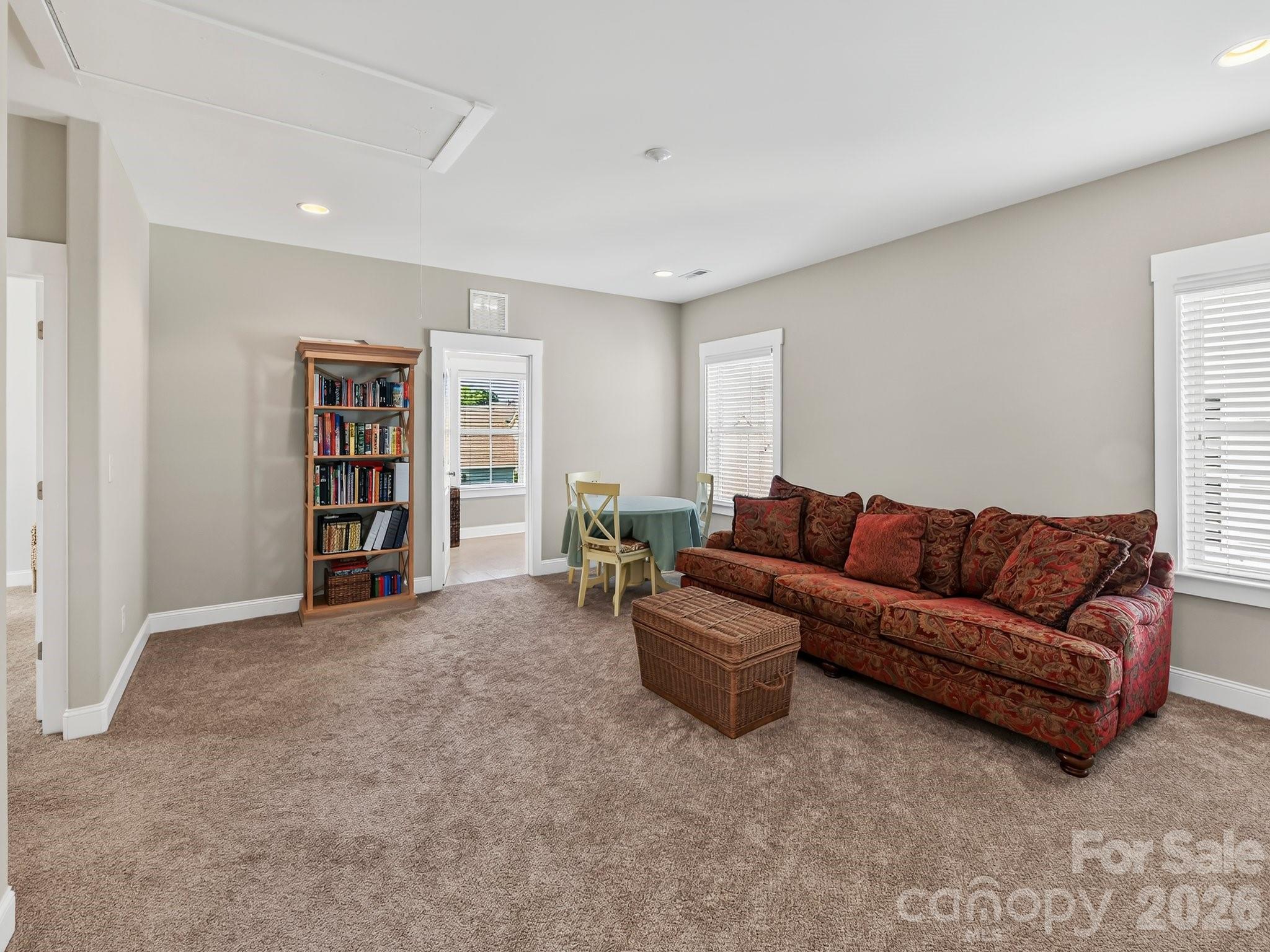 Single Family Residence at 1096 Ridge Runner Road, Rock Hill, photo 17 of 28