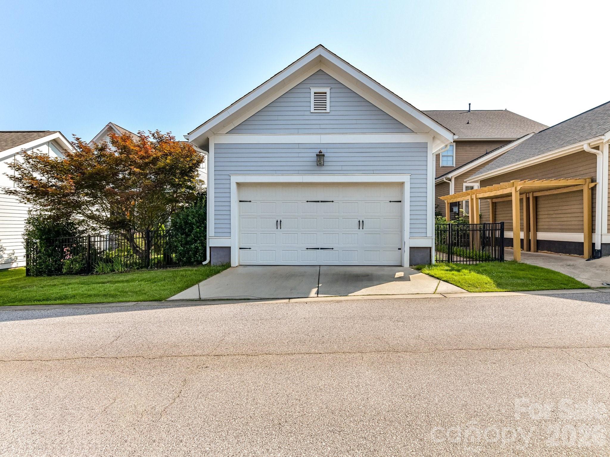 Single Family Residence at 1096 Ridge Runner Road, Rock Hill, photo 27 of 28