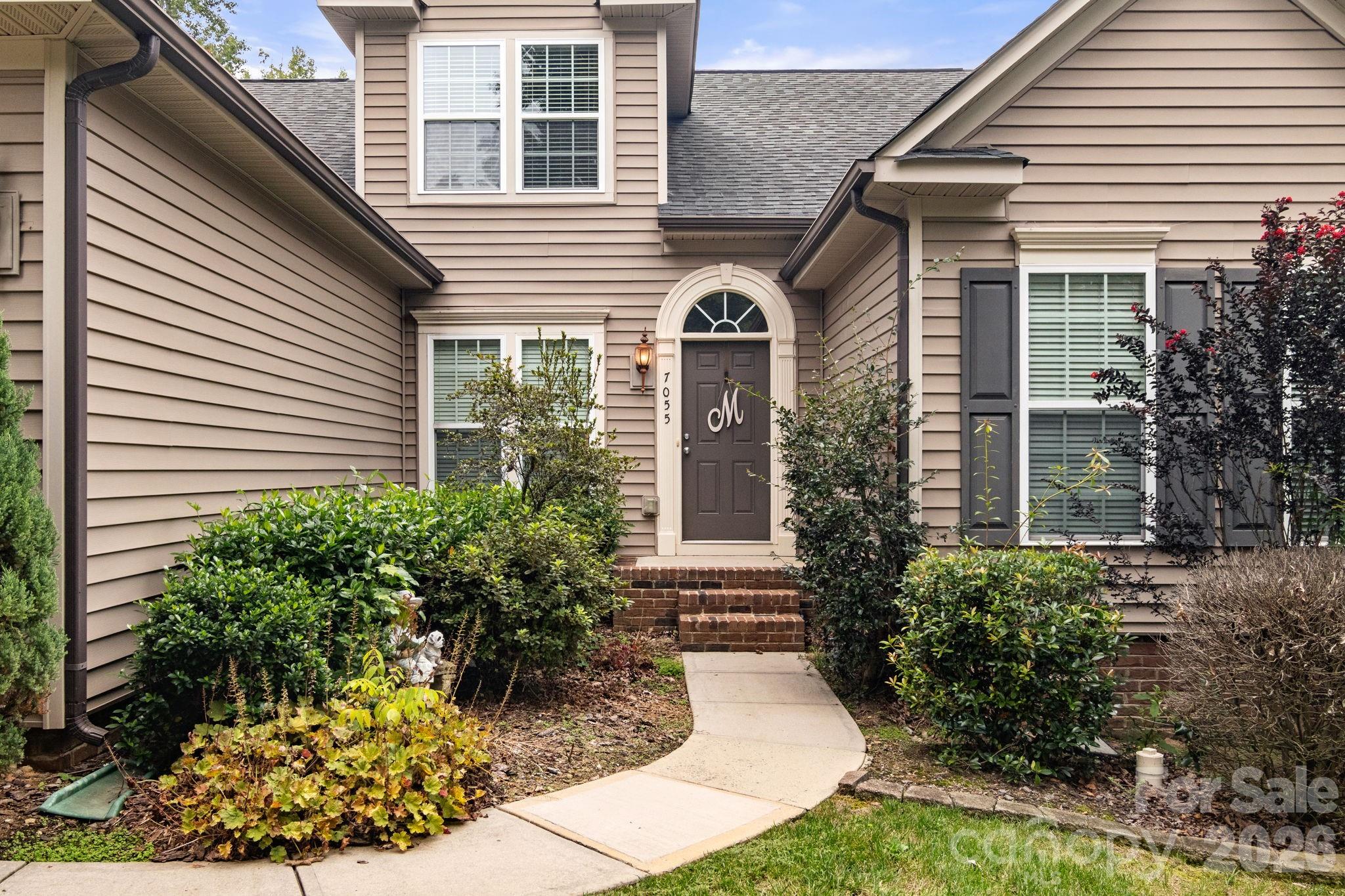 Single Family Residence at 7055 Sedgebrook Drive W, Stanley, photo 2 of 34