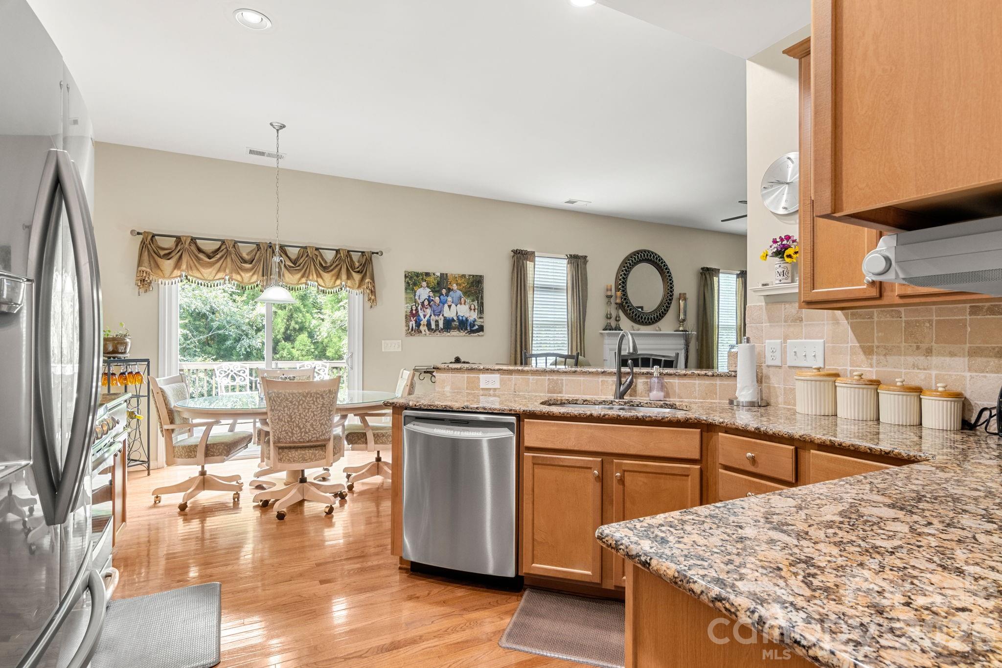 Single Family Residence at 7055 Sedgebrook Drive W, Stanley, photo 11 of 34