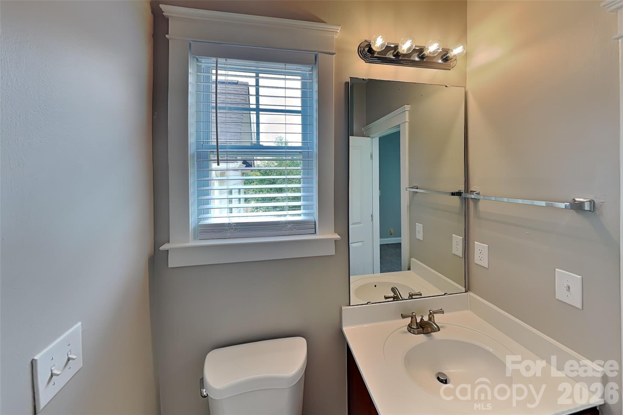 Single Family Residence at 13528 Swinton Road, Huntersville, photo 13 of 15
