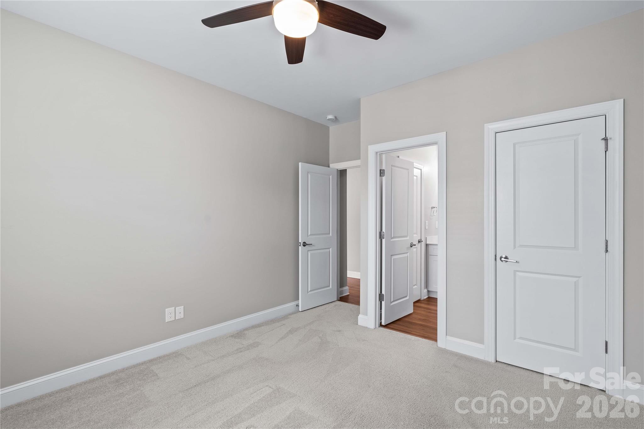 main level bedroom - 117 Farrier Lane, Statesville
