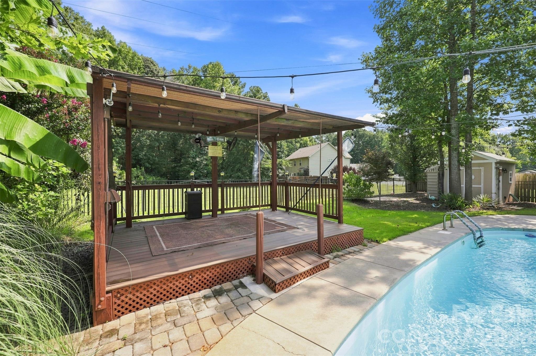 Cabana - 126 Misty Woods Drive, Clover