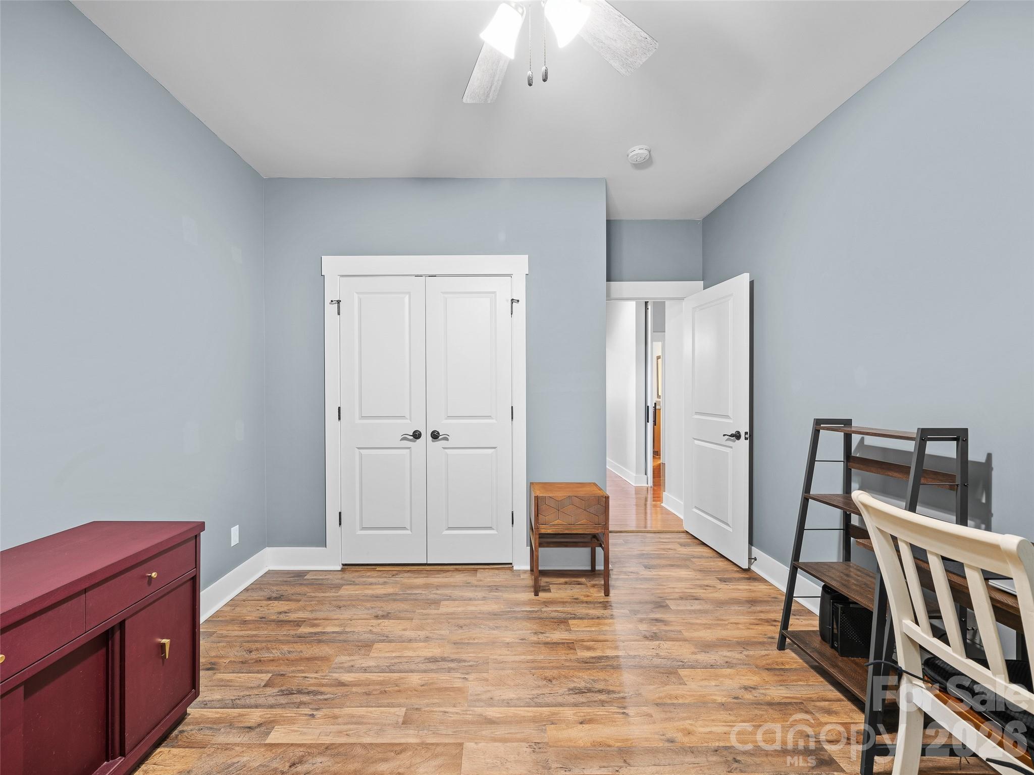 guest bedroom 1 - 6 Oak Springs Drive, Arden