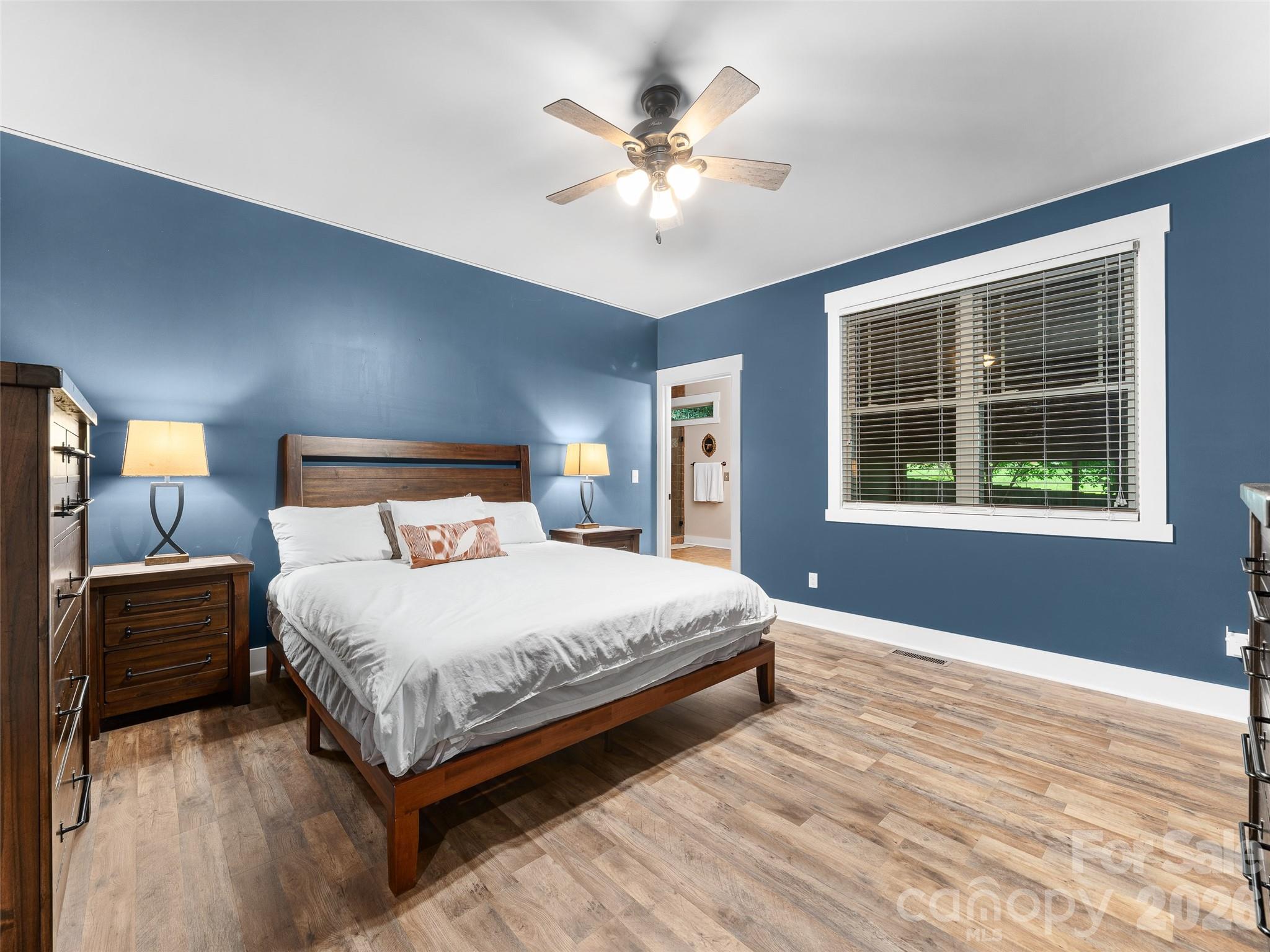 primary bedroom - 6 Oak Springs Drive, Arden