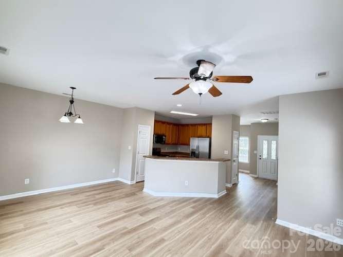Townhouse at 17756 Trolley Crossing Way, Cornelius, photo 8 of 25