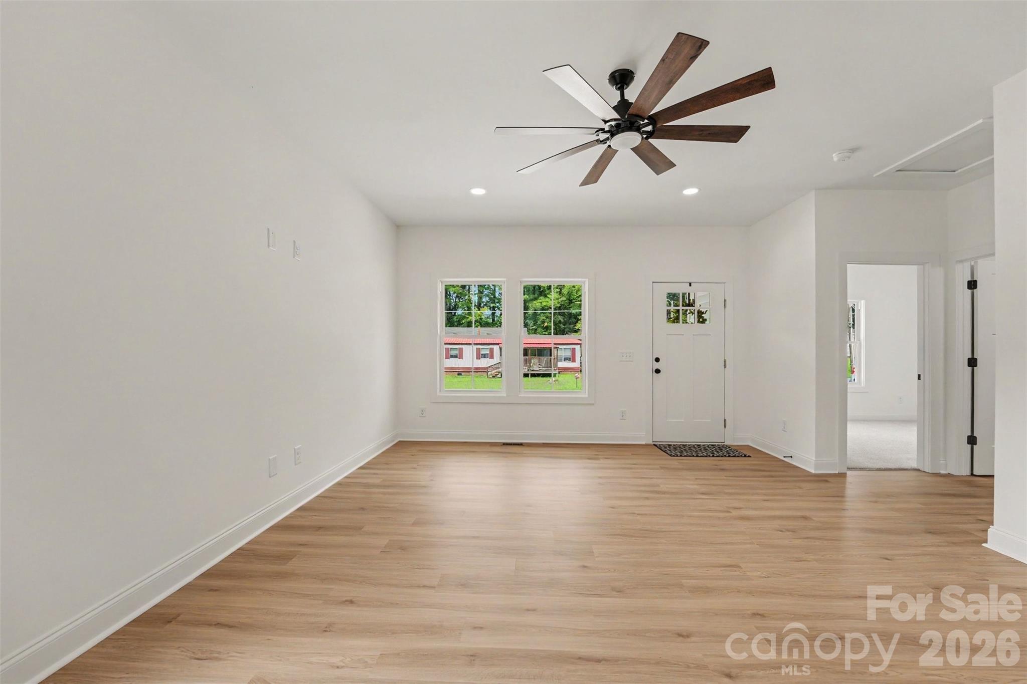 Entry into living area - 749 Jack Street, Kannapolis