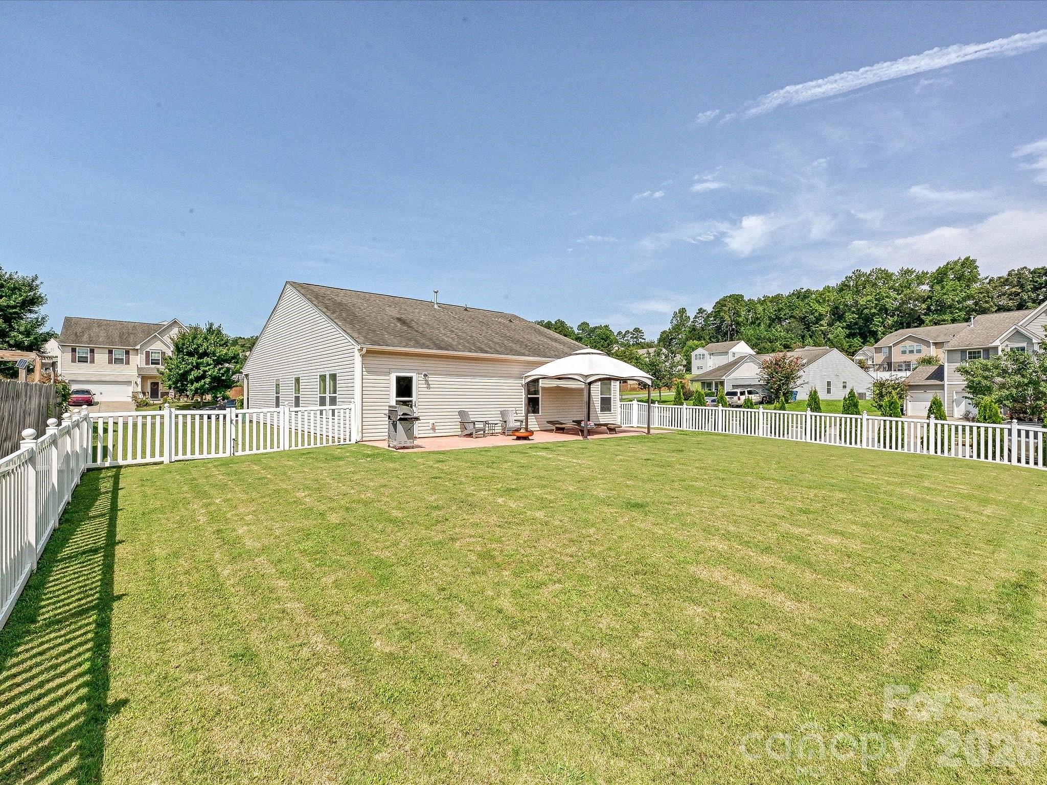 ..is ideal for pets and play - 216 Austin Field Court, Mount Holly