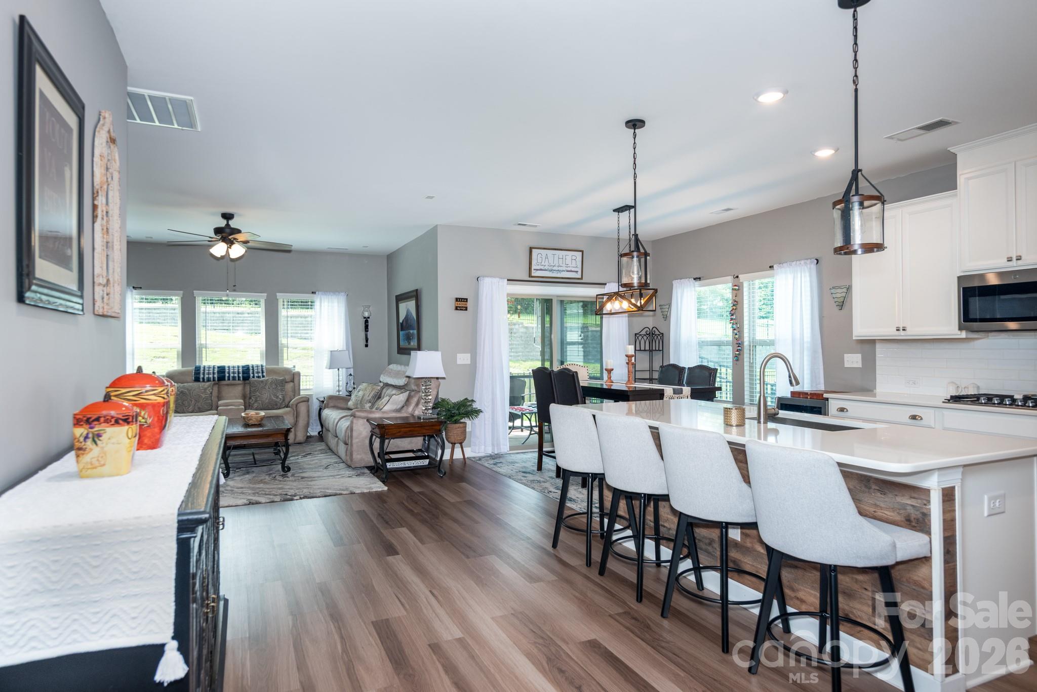 Single Family Residence at 5134 Turtle Creek Drive, Denver, photo 13 of 40