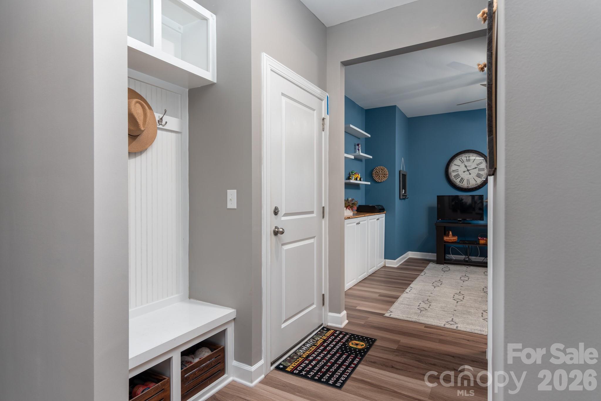 Drop zone/mudroom - 5134 Turtle Creek Drive, Denver
