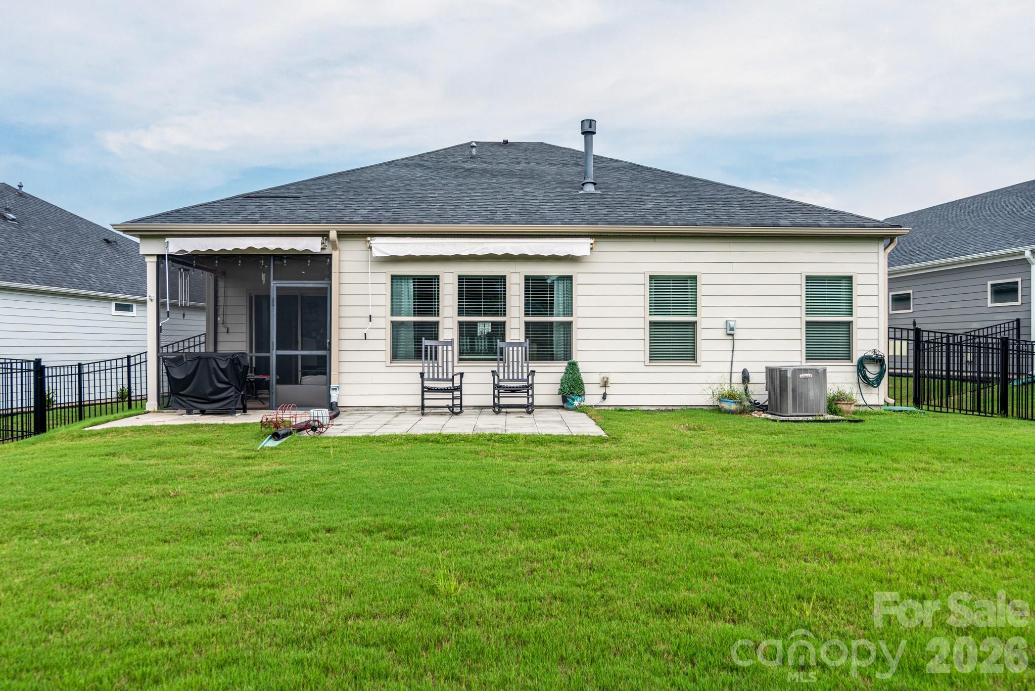 Single Family Residence at 5134 Turtle Creek Drive, Denver, photo 28 of 40