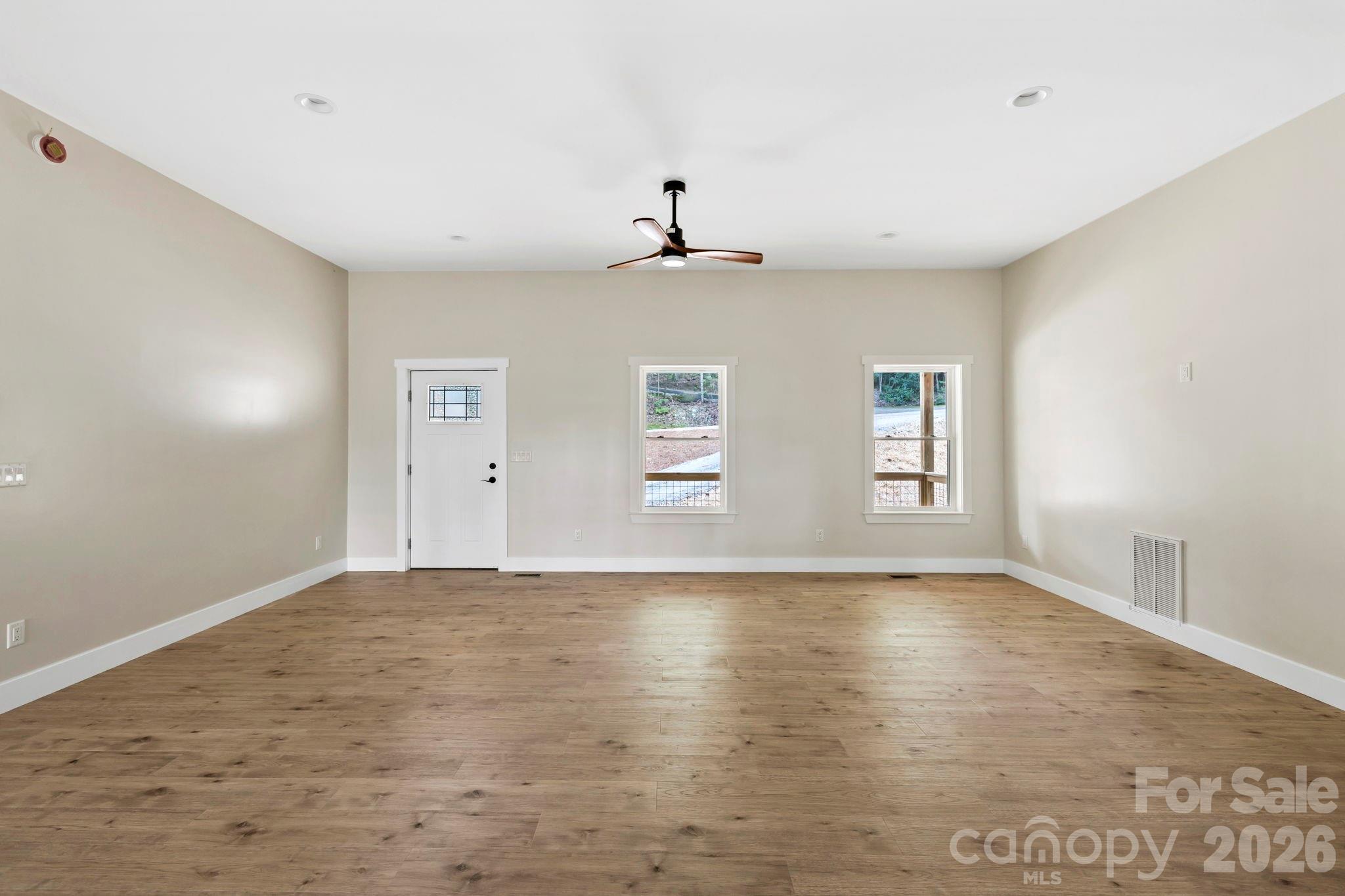 living room space - 939 Rocky Mountain Road, Lake Toxaway
