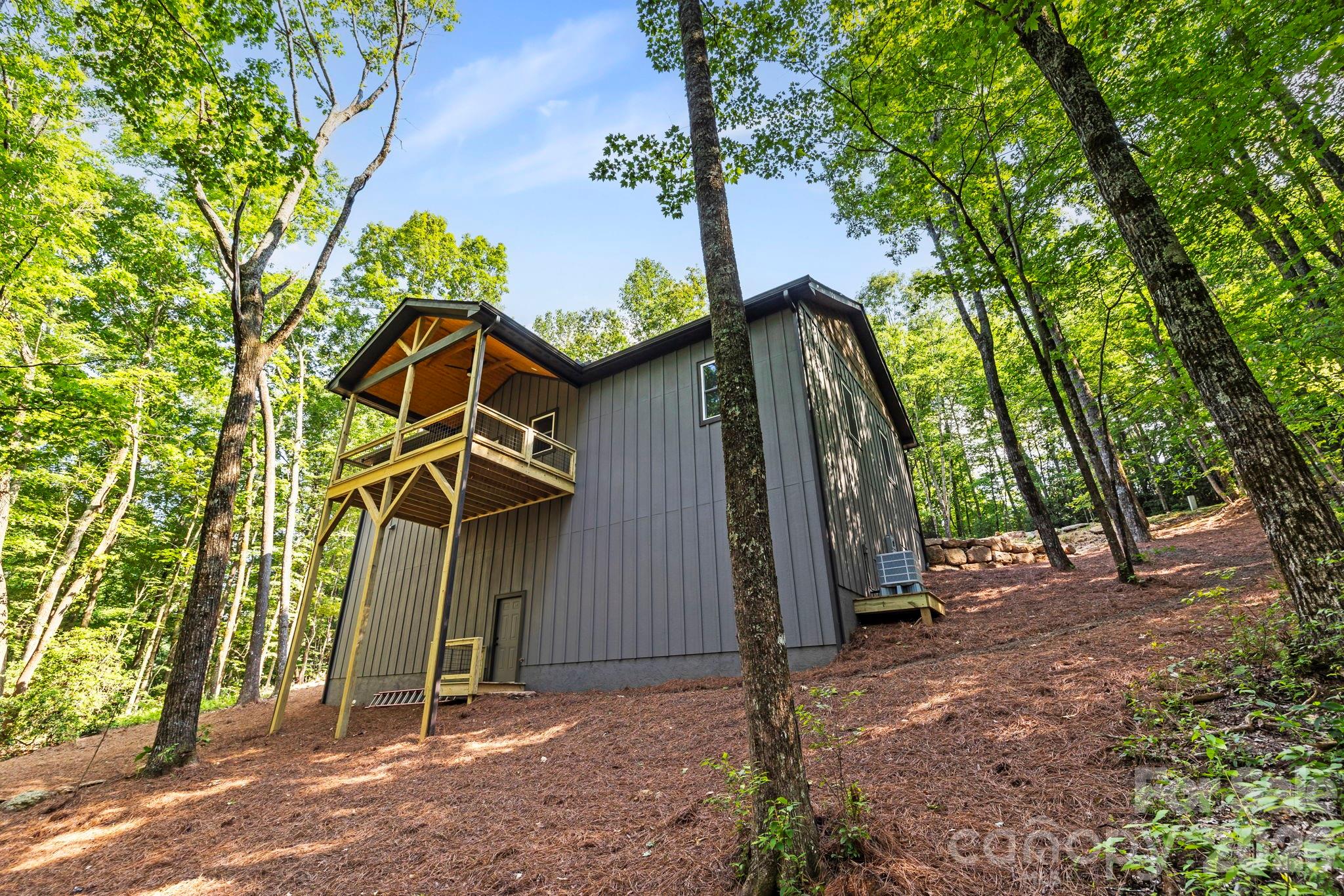 Single Family Residence at 939 Rocky Mountain Road, Lake Toxaway, photo 21 of 22